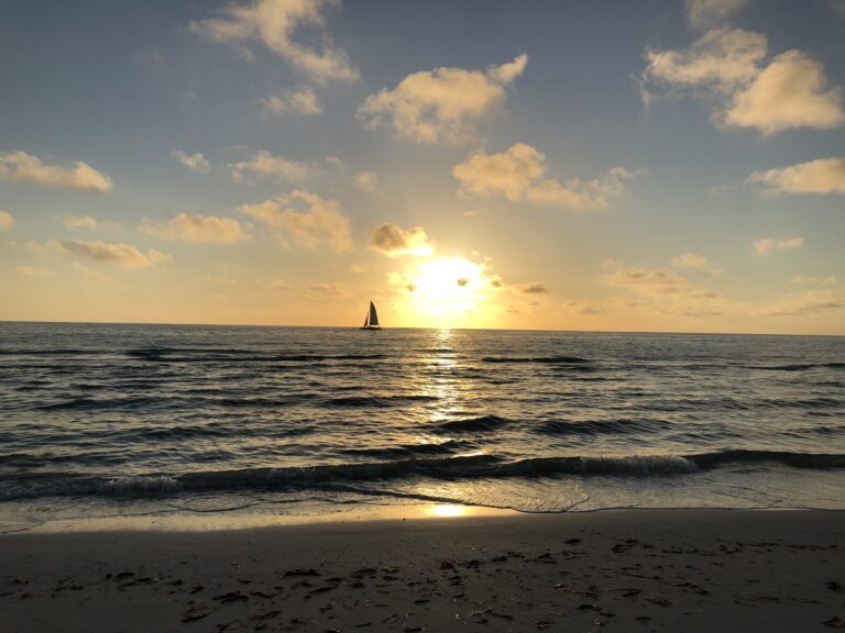 The Best Tampa Bay Babymoon Staycations for Local Moms-to-Be
